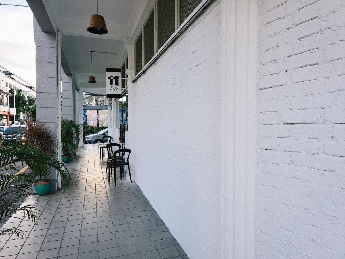 111 Hutton Lane Hostel George Town Buitenkant foto